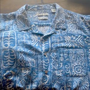 Men’s 100% silk button up dress shirt XL